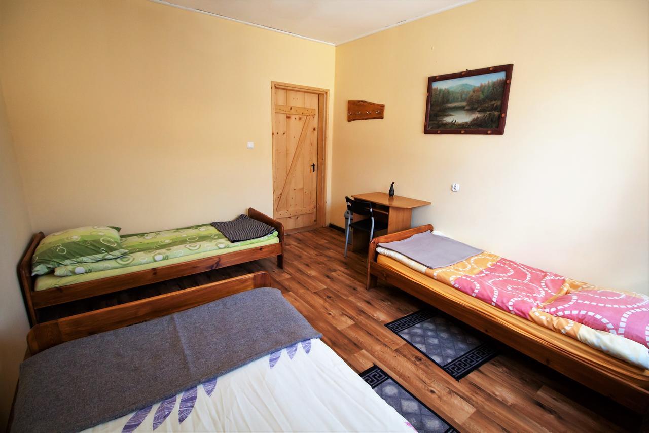 Kremenaros Hostel อุสชิกีกูร์เน ภายนอก รูปภาพ