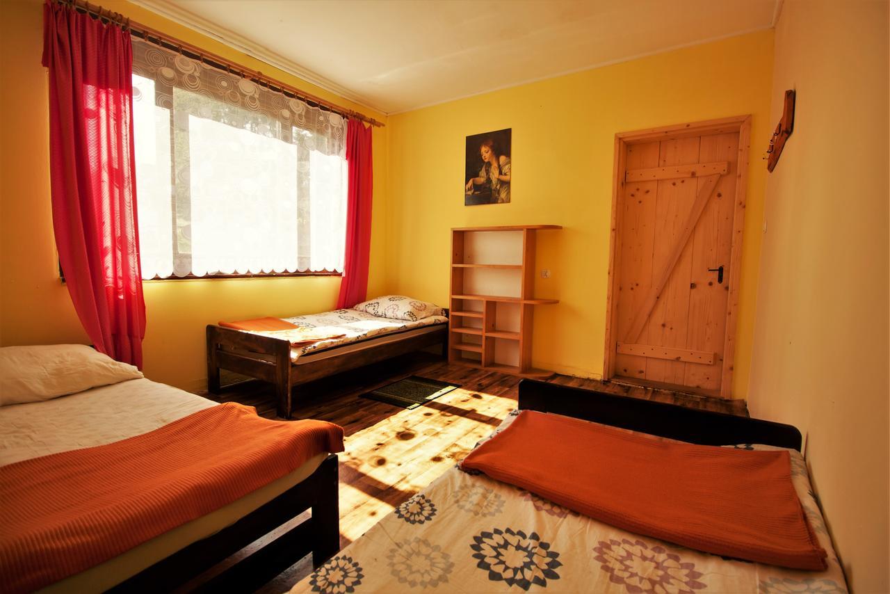 Kremenaros Hostel อุสชิกีกูร์เน ภายนอก รูปภาพ